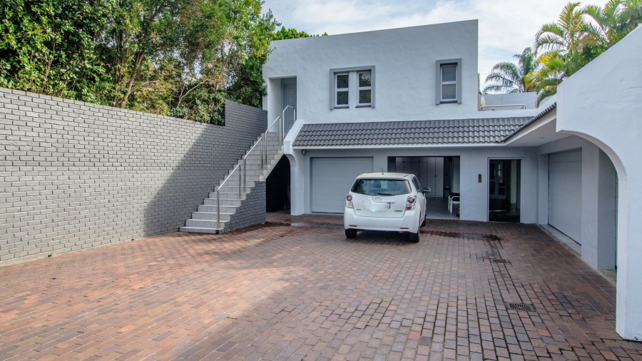 4 Bedroom Property for Sale in Nahoon Valley Park Eastern Cape